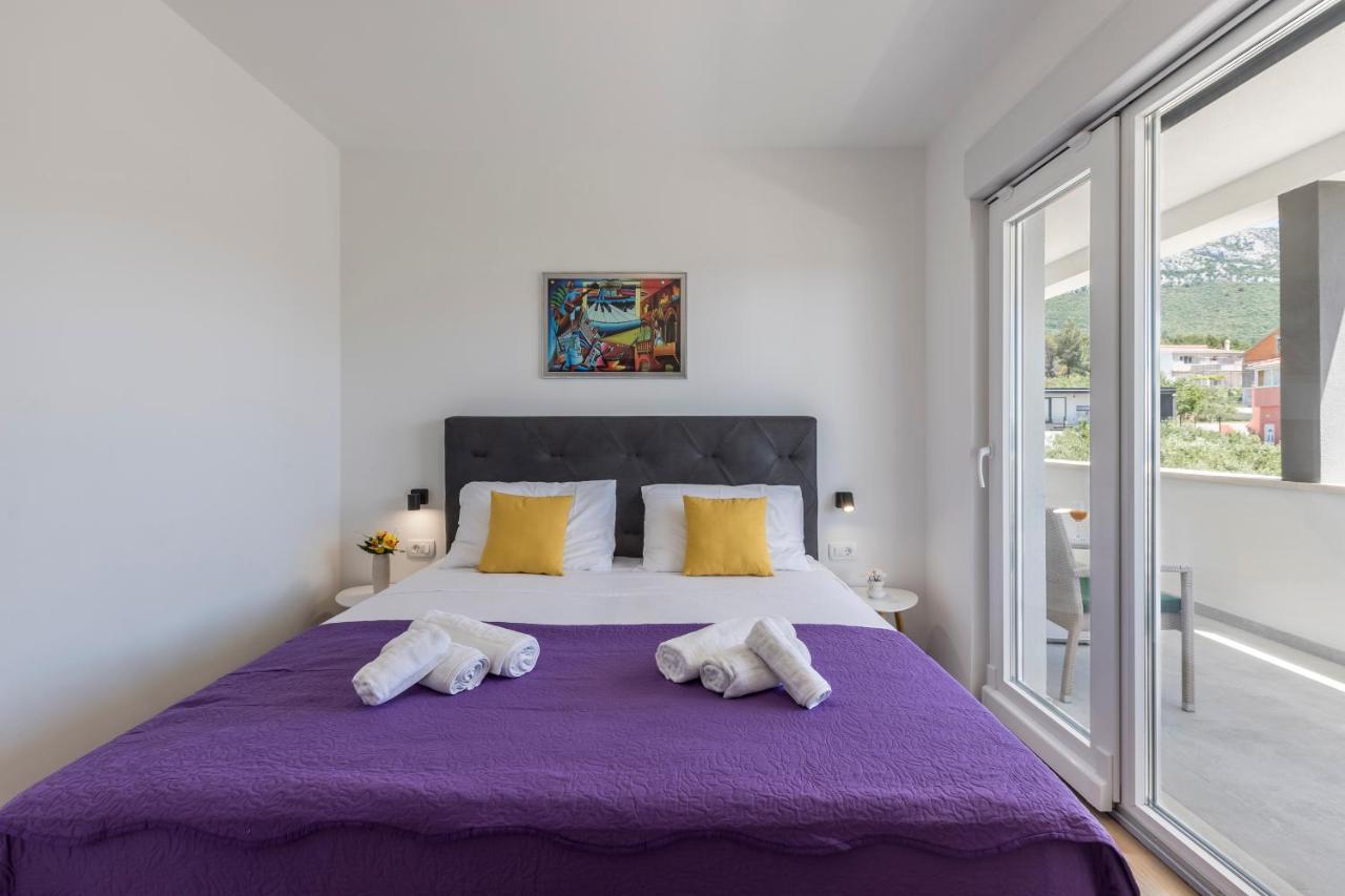 Luxury Villa La Nonna Ana - Heated Pool, Sea View, Near Split Kaštela Kültér fotó