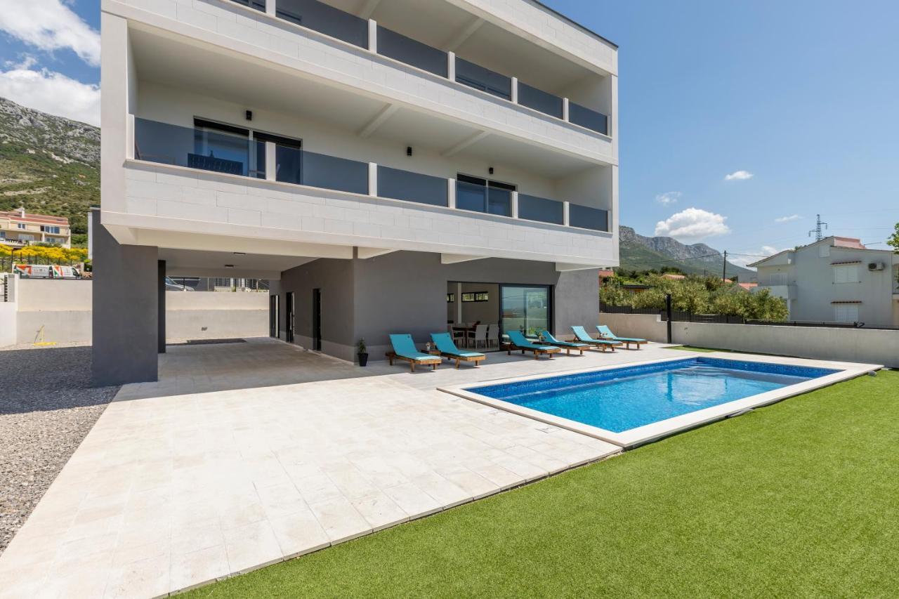 Luxury Villa La Nonna Ana - Heated Pool, Sea View, Near Split Kaštela Kültér fotó