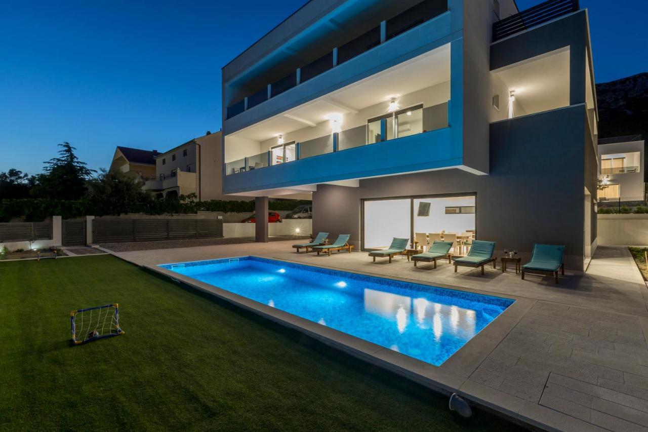 Luxury Villa La Nonna Ana - Heated Pool, Sea View, Near Split Kaštela Kültér fotó