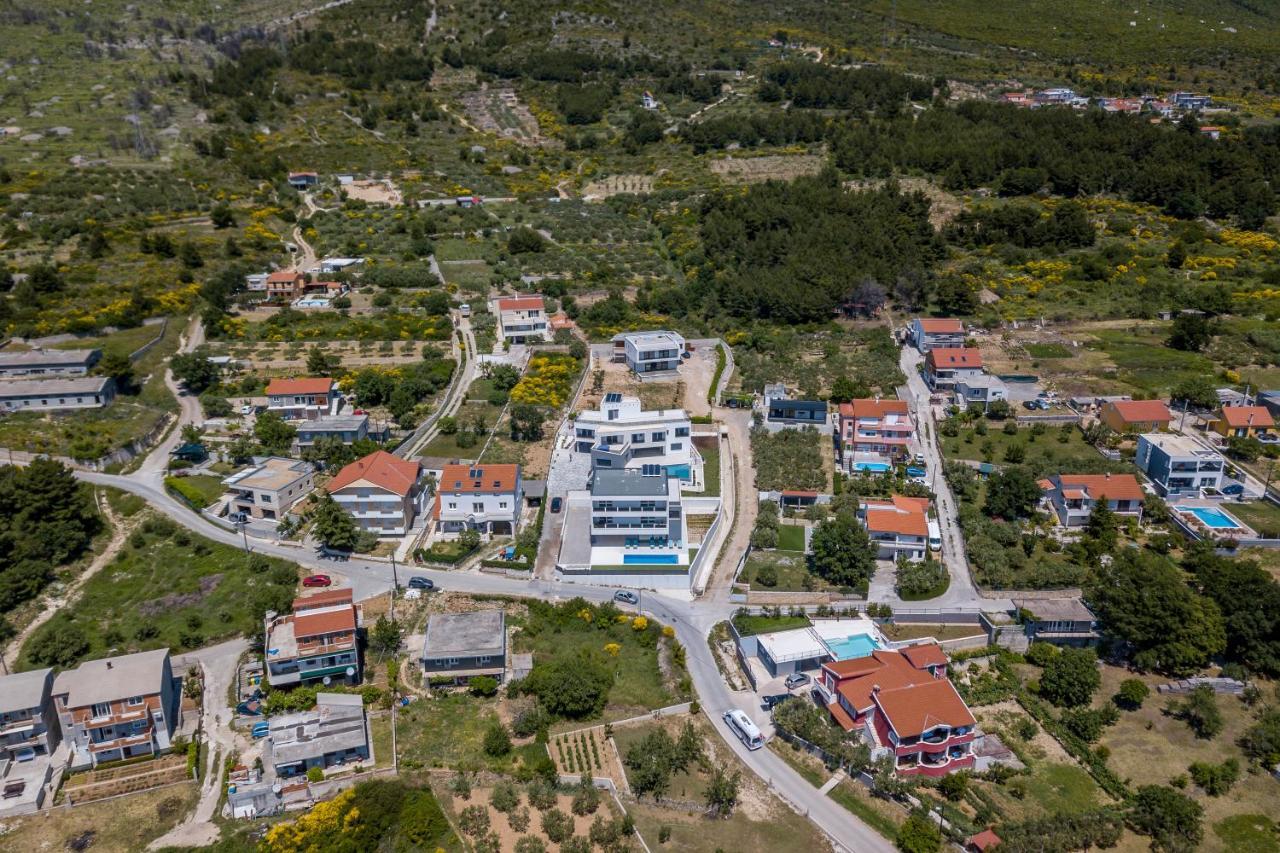 Luxury Villa La Nonna Ana - Heated Pool, Sea View, Near Split Kaštela Kültér fotó