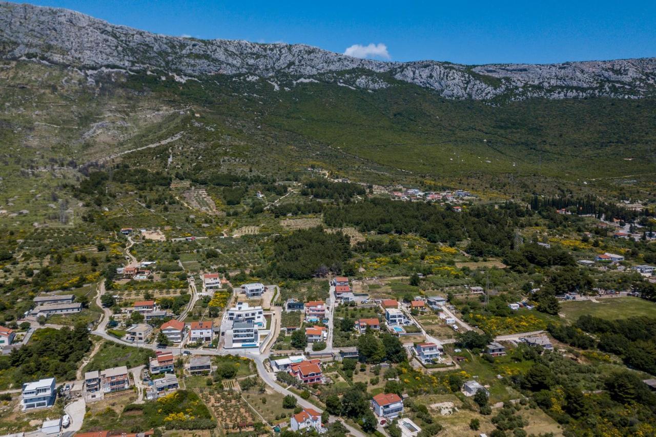 Luxury Villa La Nonna Ana - Heated Pool, Sea View, Near Split Kaštela Kültér fotó