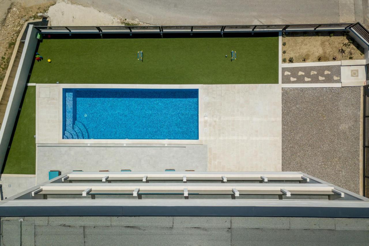 Luxury Villa La Nonna Ana - Heated Pool, Sea View, Near Split Kaštela Kültér fotó